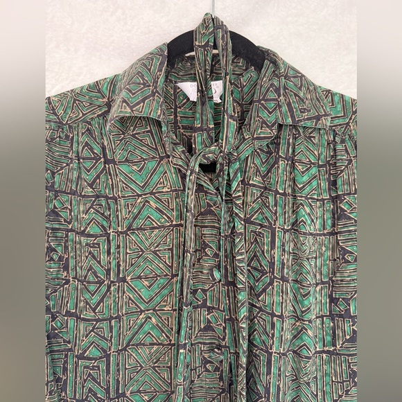 Vintage Doncaster Silk Green and Black Patterned Blouse With Neck Tie - Picture 2 of 7